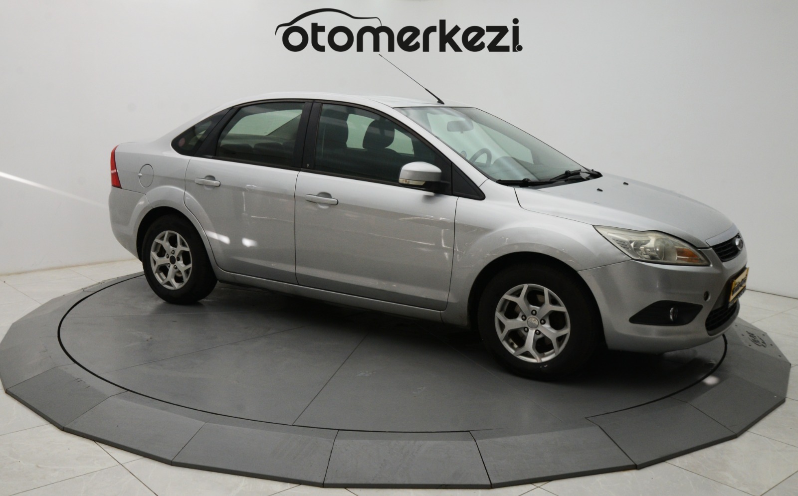 FORD FOCUS 1